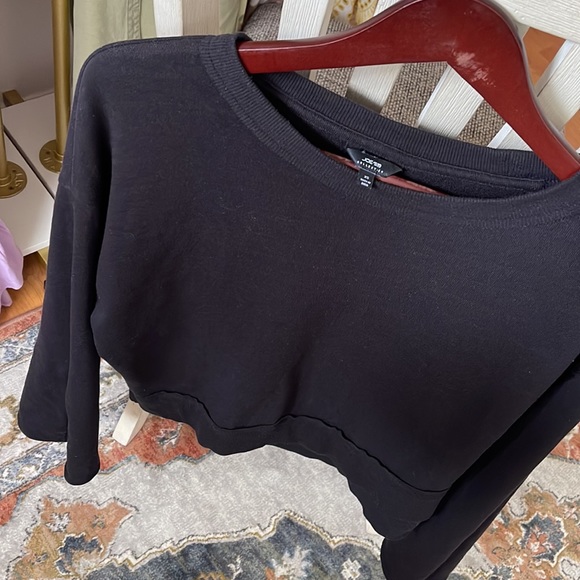 Black chic sweater - Picture 4 of 4